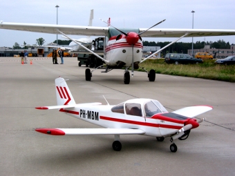 "Eindhoven Airport tijdens onze show aldaar. ""Piet van der Steen"""