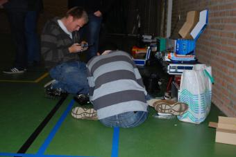 Indoorvliegen zondag 28-11-2010