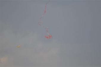 Het lint viel ongehavend naar beneden