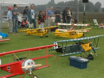 Vliegshow 30 jaar MVSB