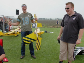 Vliegshow 30 jaar MVSB