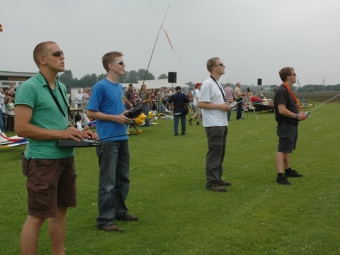 Vliegshow 30 jaar MVSB